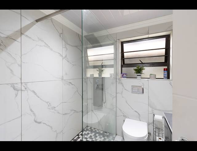 2 BEDROOM HOUSE FOR SALE IN ADMIRALS PARK